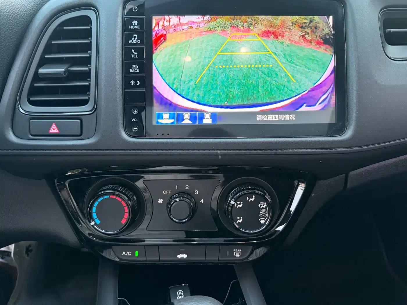Vezel 2022 1.5L CVT Phantom Night Pioneer Edition — миниатюра 12