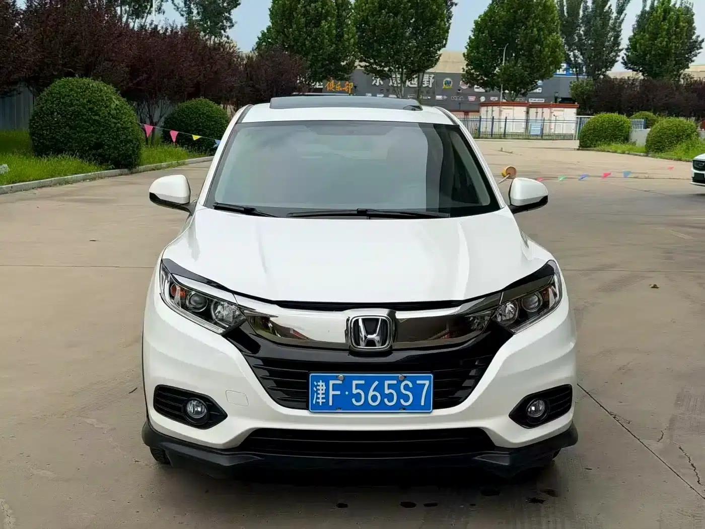 Vezel 2020 1.5L CVT Pioneer Edition — миниатюра 2