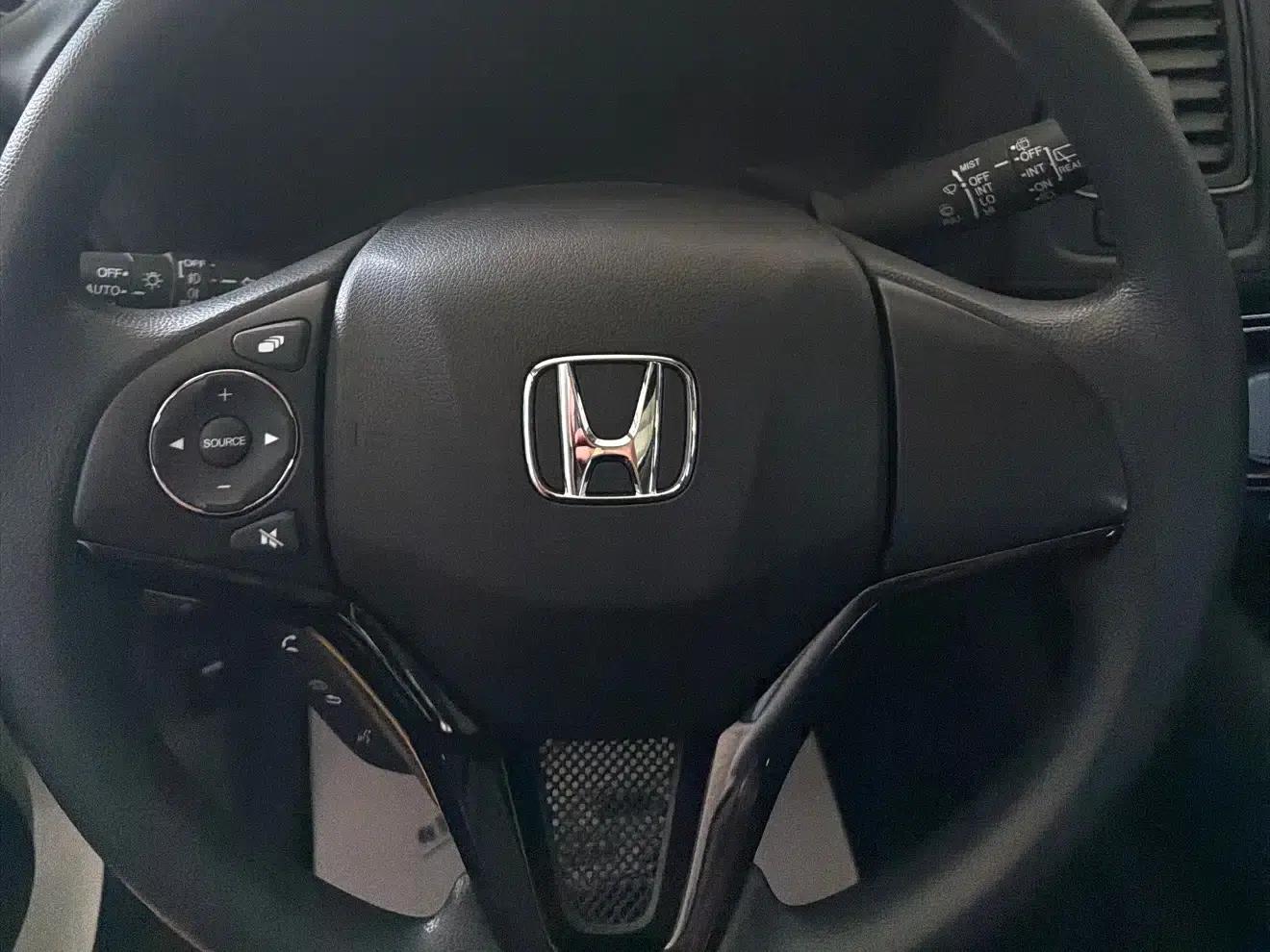 Vezel 2020 1.5L CVT Pioneer Edition — миниатюра 11