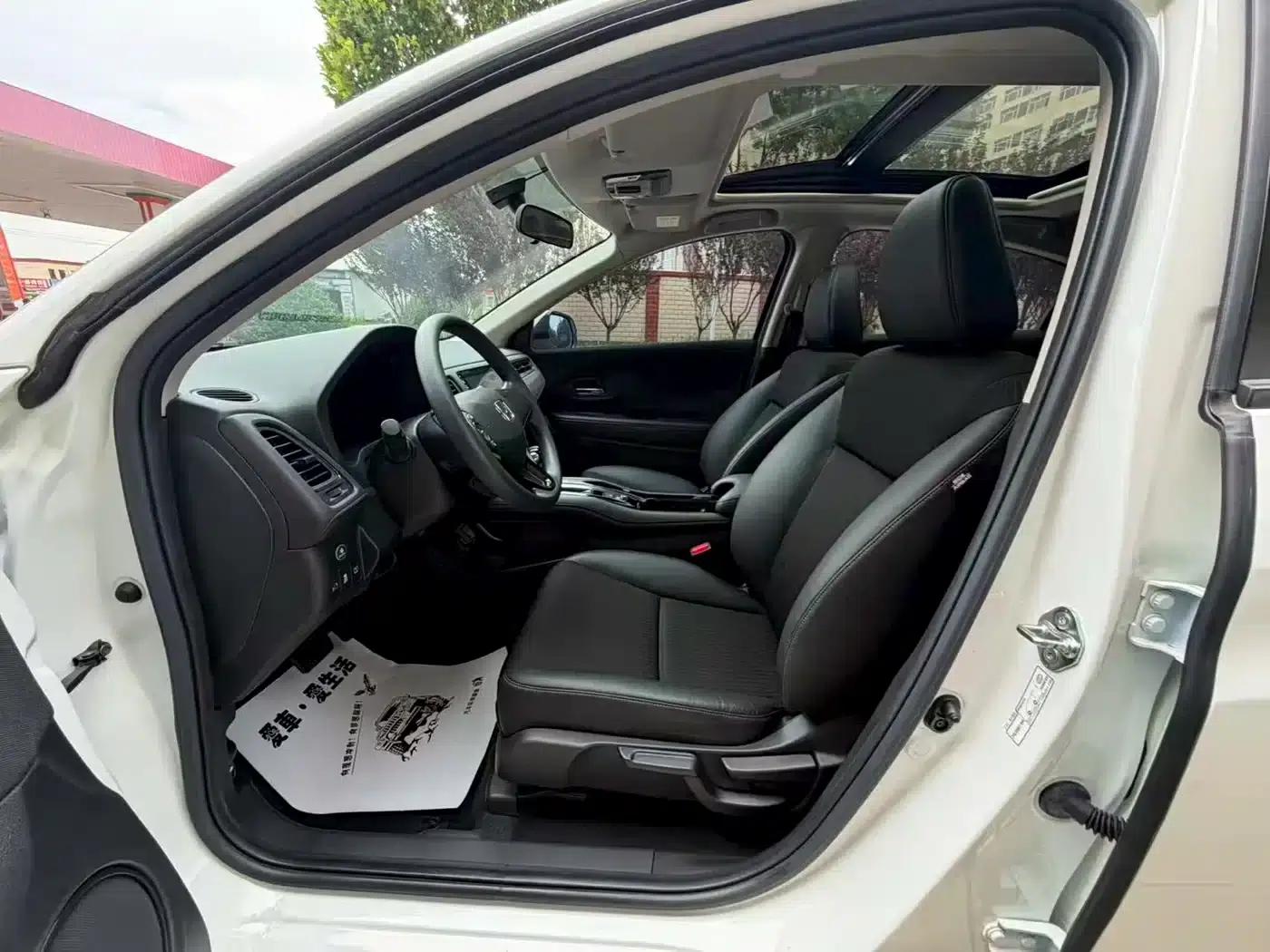 Vezel 2020 1.5L CVT Pioneer Edition — миниатюра 7