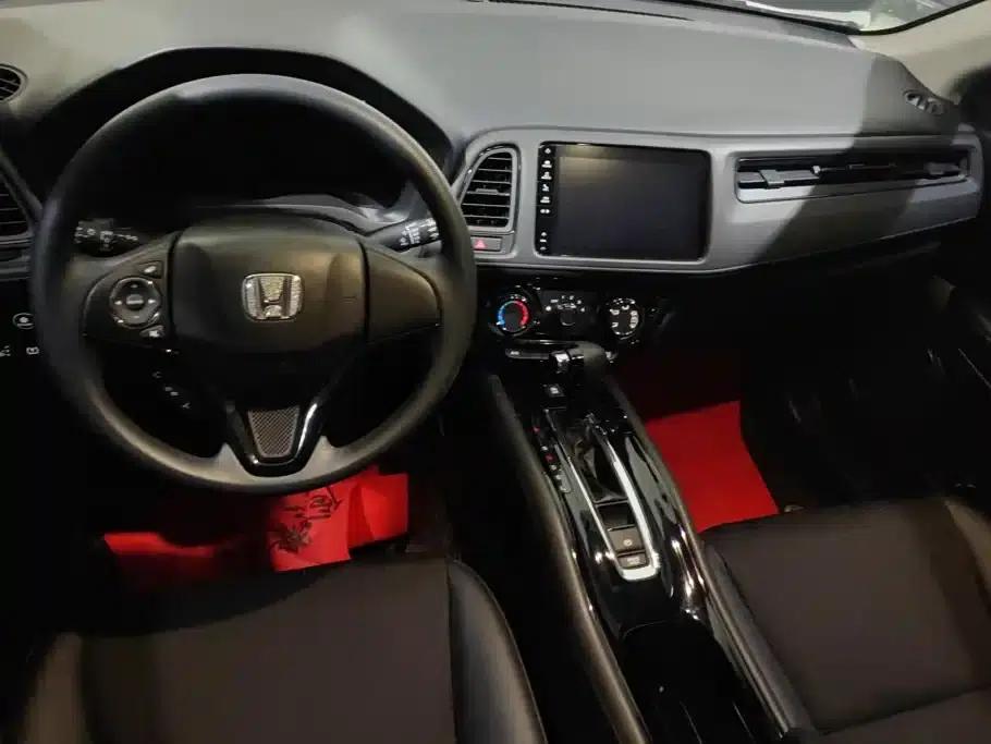 Vezel 2022 1.5L CVT Phantom Night Pioneer Edition — миниатюра 12