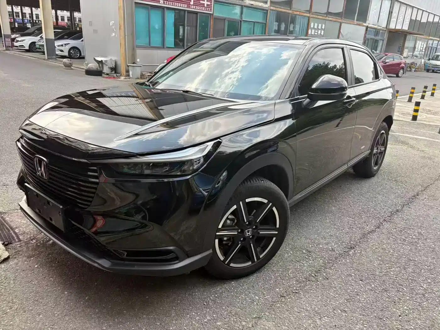 Vezel 2023 1.5L CVT Elite Edition — миниатюра 1
