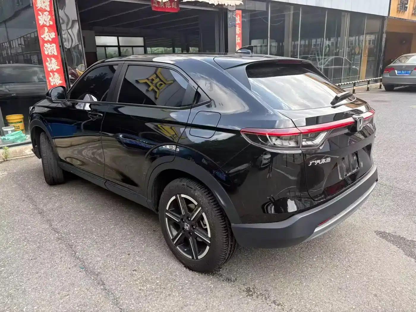 Vezel 2023 1.5L CVT Elite Edition — миниатюра 8
