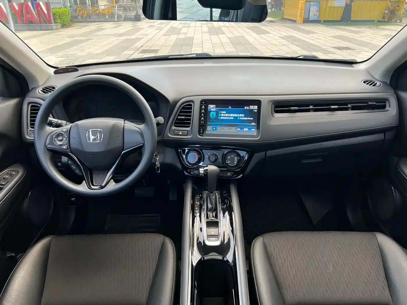 Vezel 2020 1.5L CVT Pioneer Edition — миниатюра 5