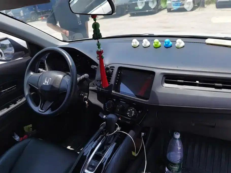 Vezel 2020 1.5L CVT Elite Edition — миниатюра 12
