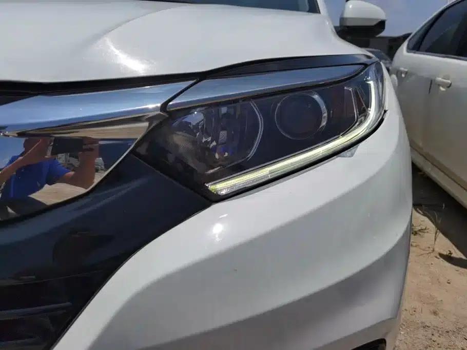 Vezel 2020 1.5L CVT Elite Edition — миниатюра 5