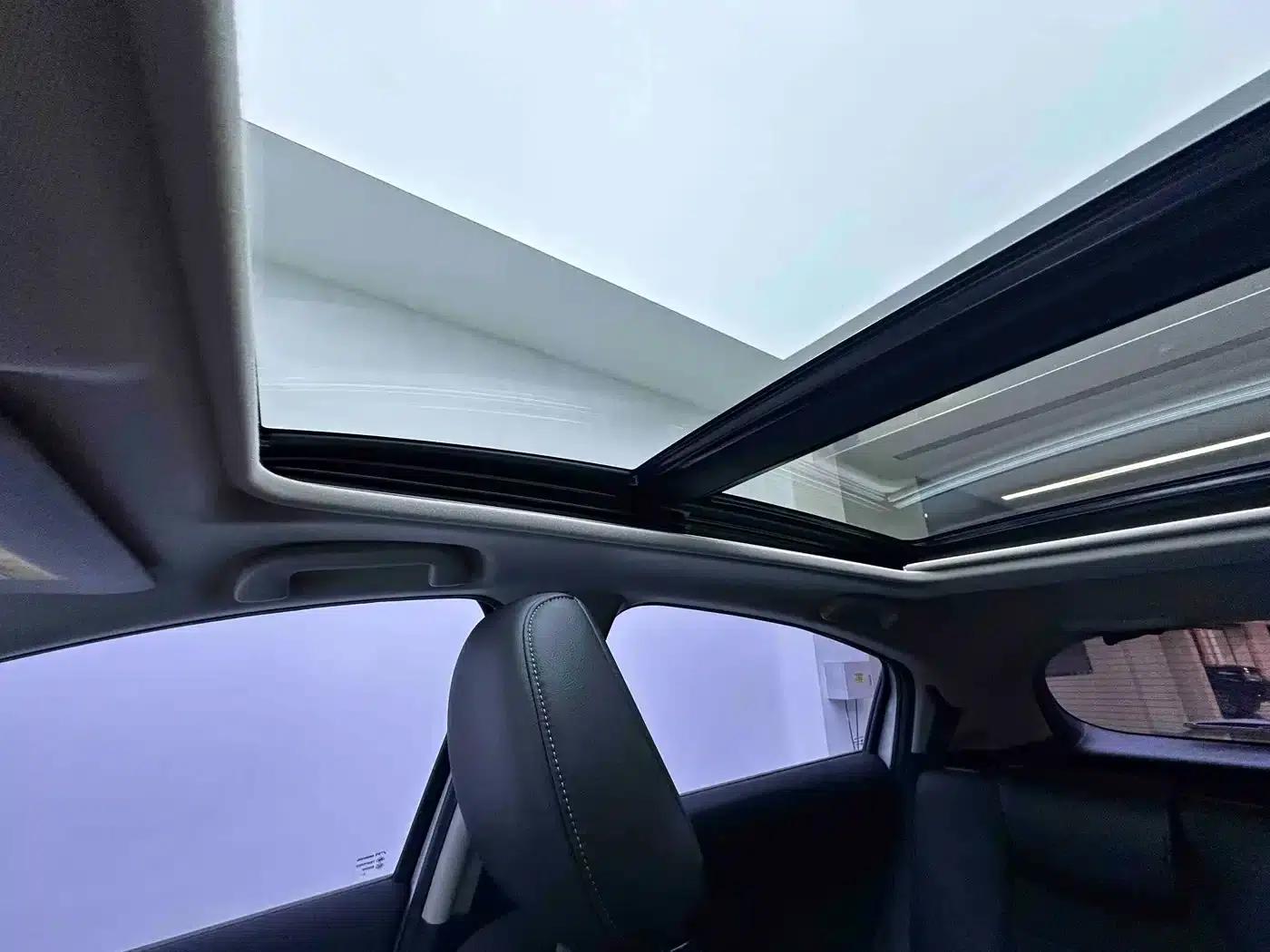 Vezel 2020 1.5L CVT Luxury Edition — миниатюра 17