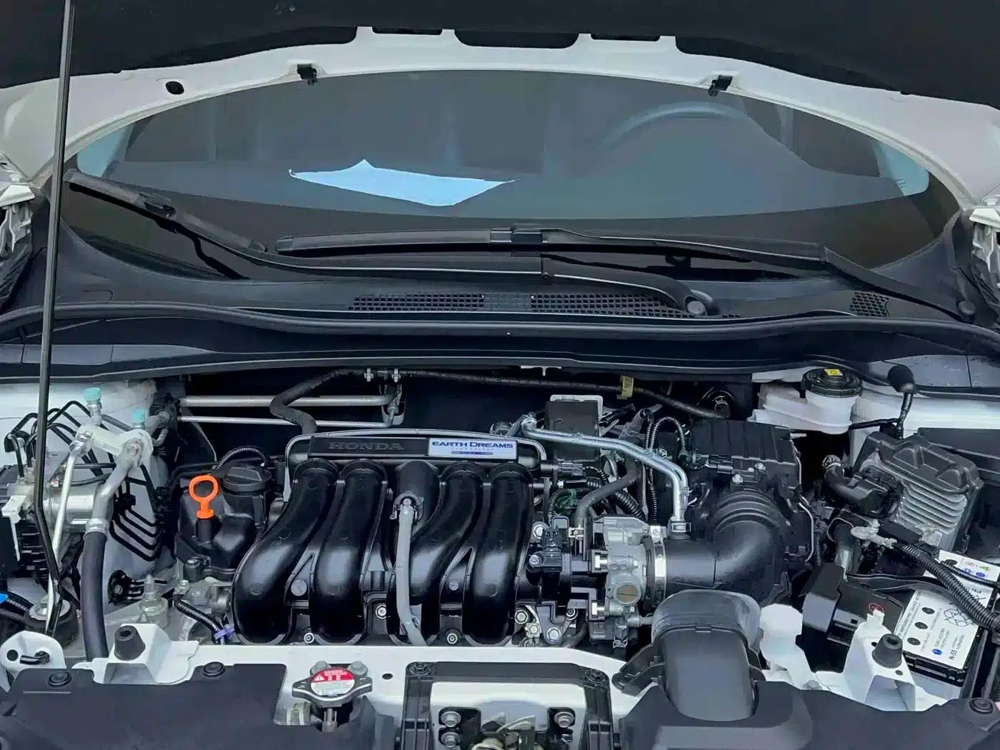 Vezel 2020 1.5L CVT Luxury Edition — миниатюра 18
