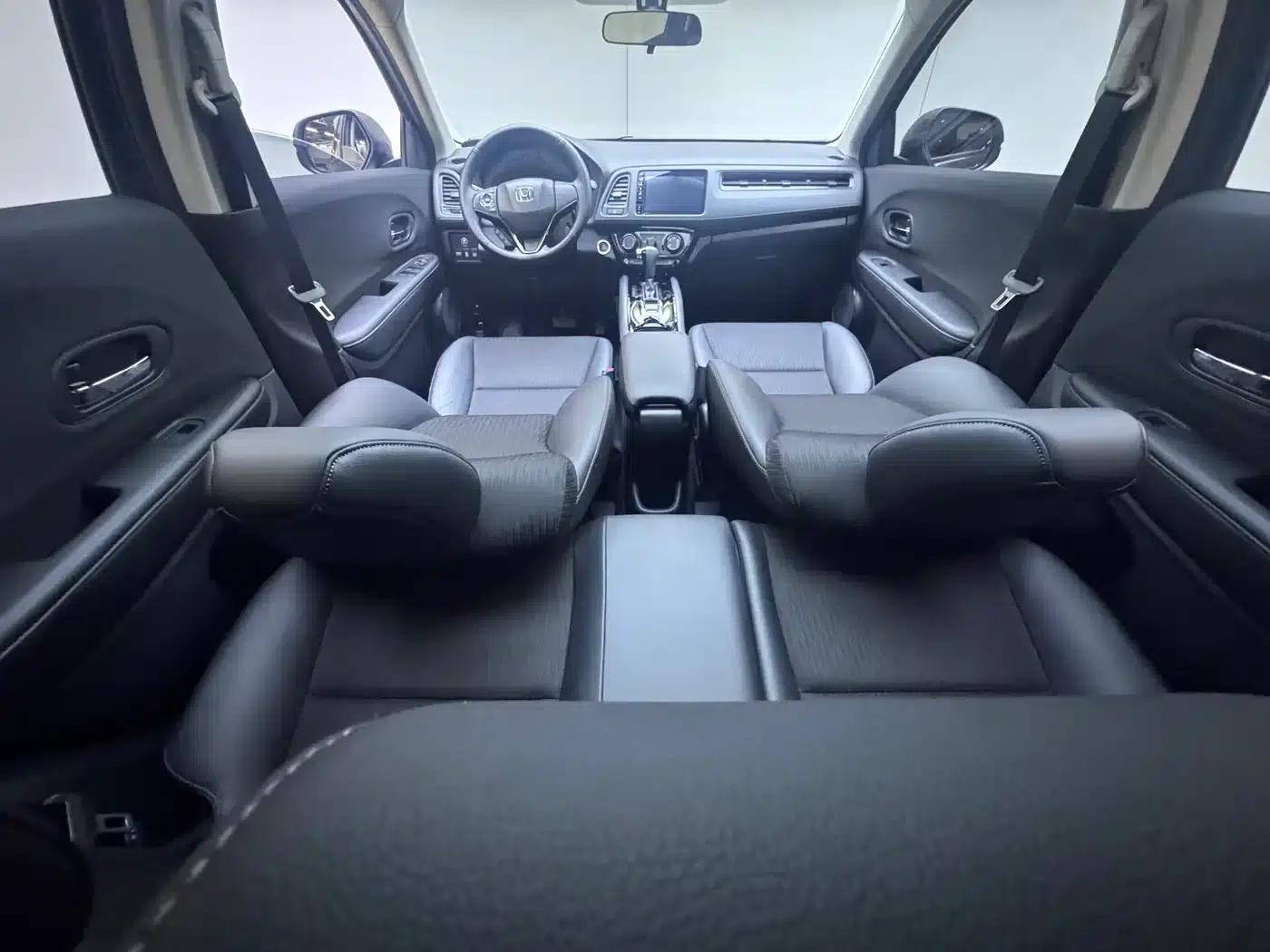 Vezel 2022 1.5L CVT Phantom Night Pioneer Edition — миниатюра 9