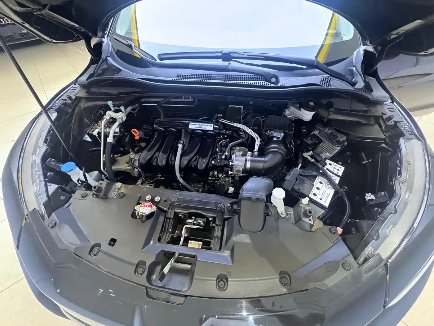 Vezel 2022 1.5L CVT Phantom Night Pioneer Edition — миниатюра 10