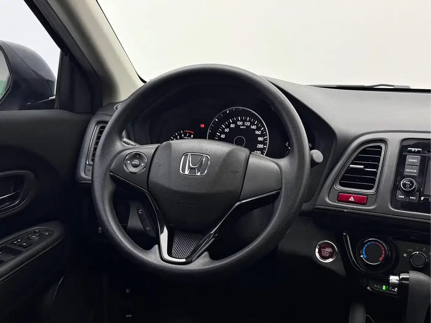 Vezel 2017 1.8L CVT 2WD Pioneer Edition — миниатюра 15