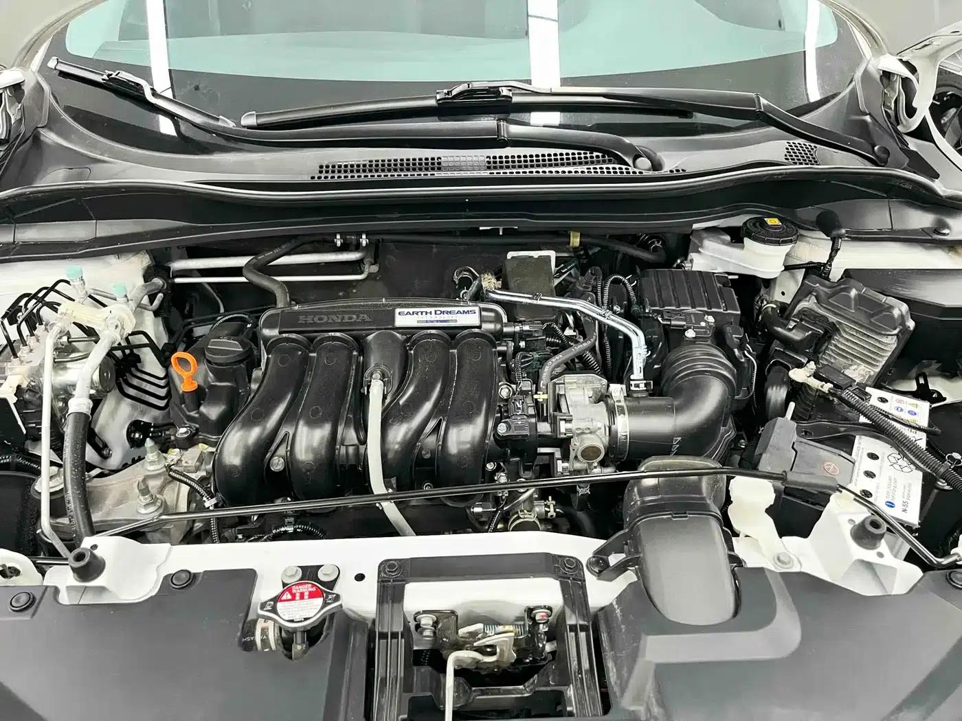 Vezel 2020 1.5L CVT Elite Edition — миниатюра 22