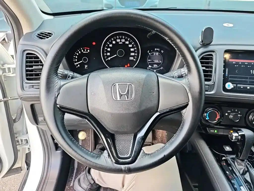 Vezel 2020 1.5L CVT Elite Edition — миниатюра 11