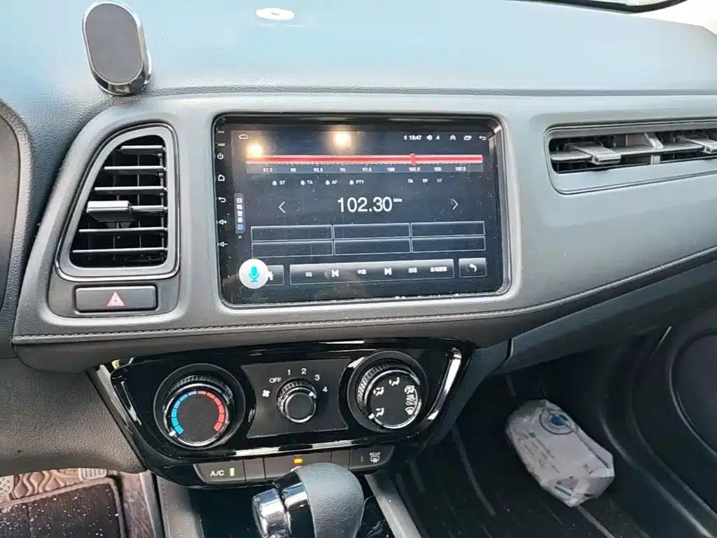 Vezel 2020 1.5L CVT Elite Edition — миниатюра 13