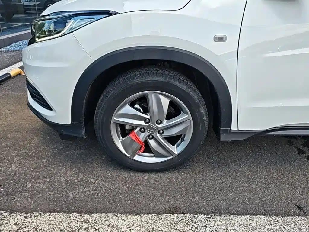 Vezel 2020 1.5L CVT Elite Edition — миниатюра 23