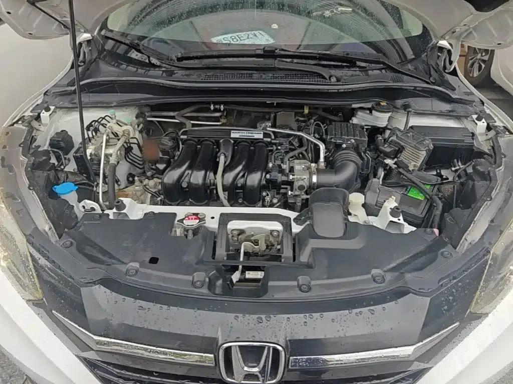 Vezel 2017 1.5L CVT 2WD Comfort Model — миниатюра 20