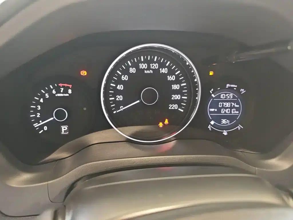 Vezel 2020 1.5L CVT Pioneer Edition — миниатюра 12