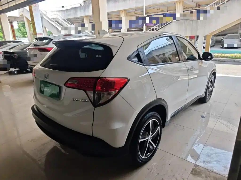 Vezel 2020 1.5L CVT Pioneer Edition — миниатюра 7