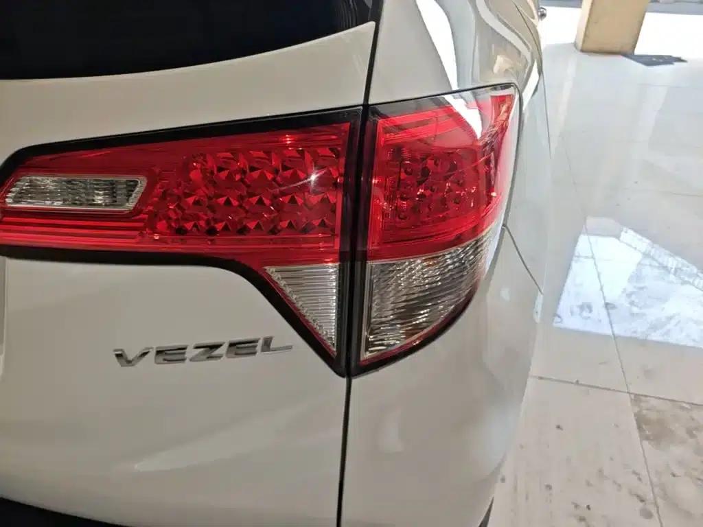 Vezel 2020 1.5L CVT Pioneer Edition — миниатюра 8