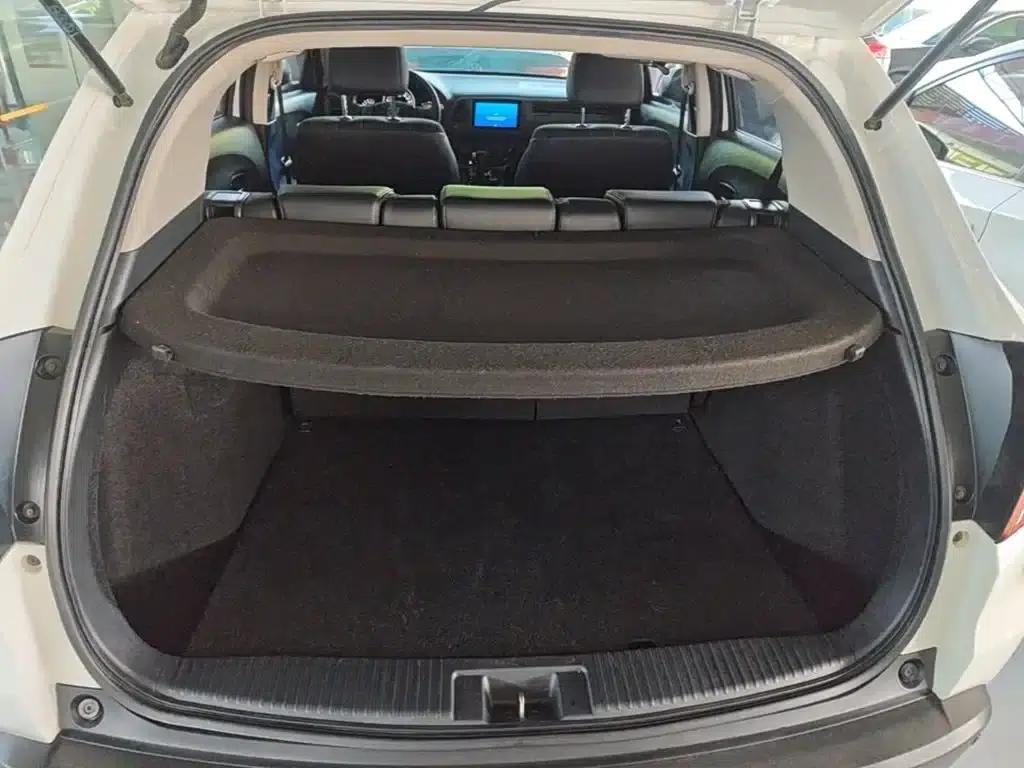 Vezel 2017 1.8L CVT 2WD Pioneer Edition — миниатюра 19
