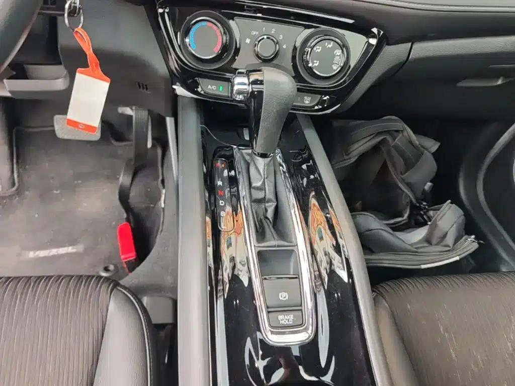 Vezel 2020 1.5L CVT Pioneer Edition — миниатюра 14