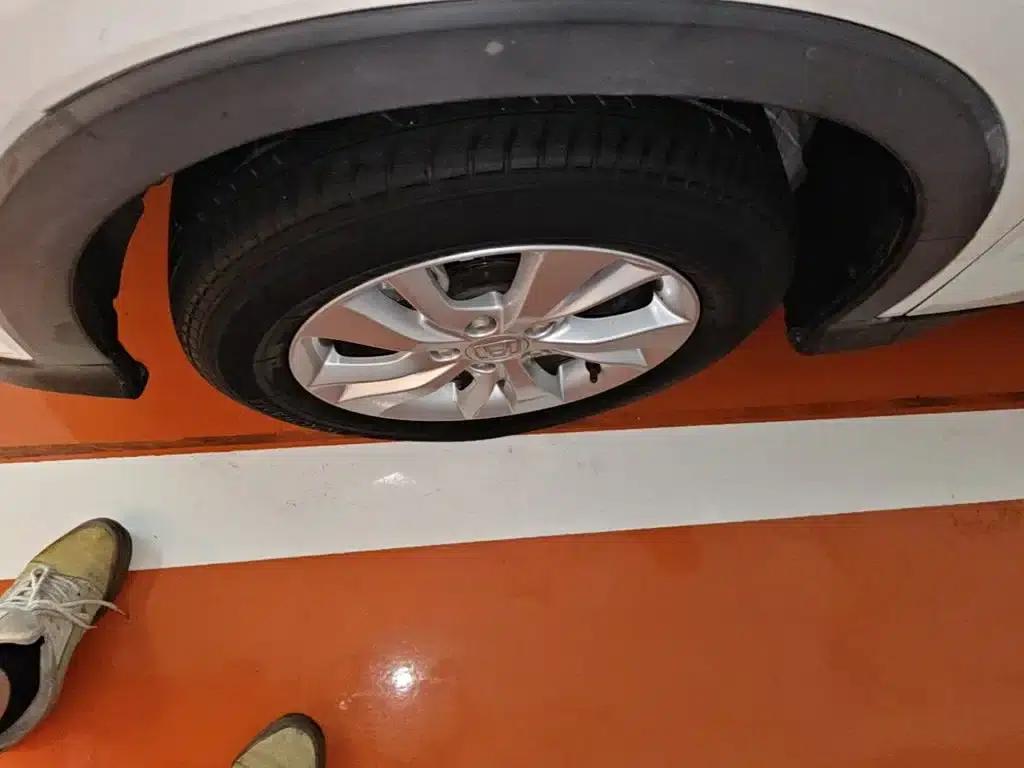 Vezel 2017 1.5L CVT 2WD Comfort Model — миниатюра 23