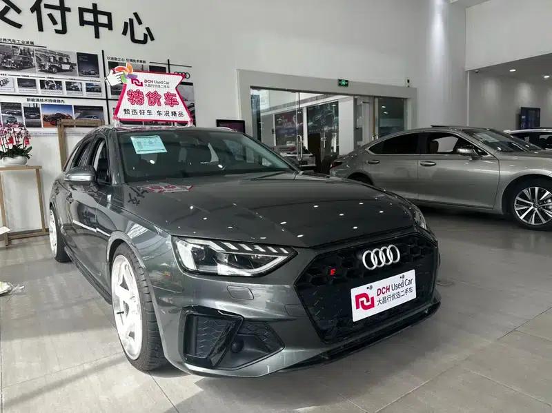 2021 Audi A4 (Imported) Avant 40 TFSI Luxury Dynamic — миниатюра 3