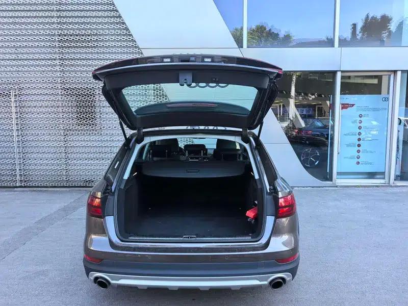 Audi A4 (Imported) 2017 45 TFSI allroad quattro Fashion Edition — миниатюра 14