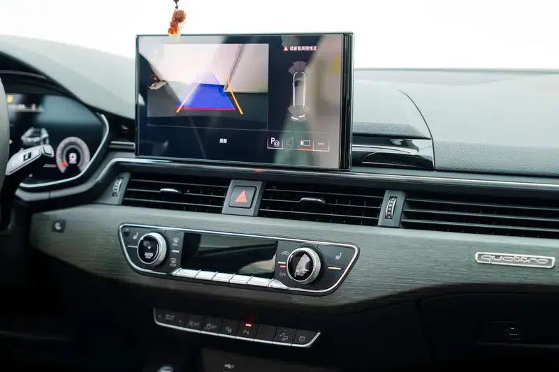 2023 Audi A4 (Imported) allroad quattro — миниатюра 15