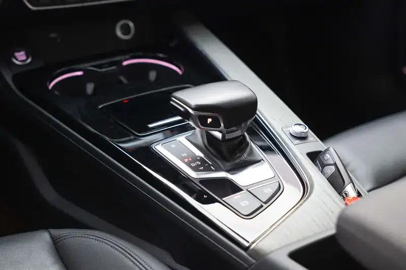 2023 Audi A4 (Imported) allroad quattro — миниатюра 18