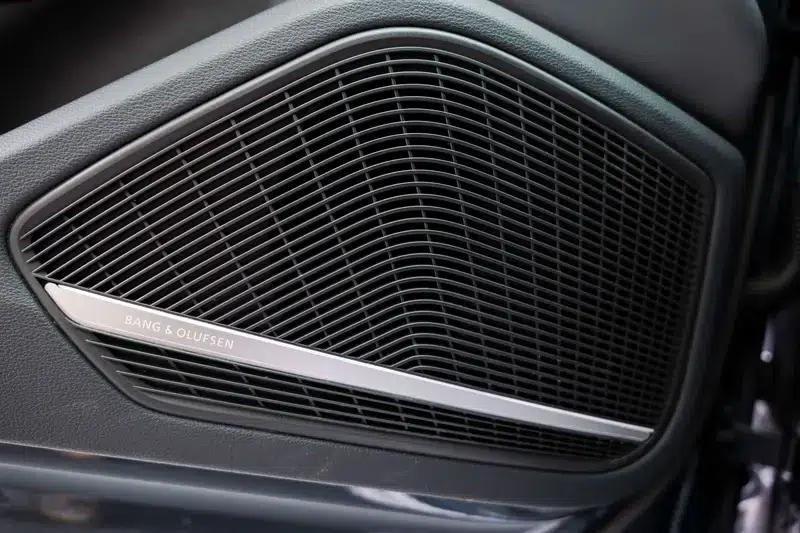2023 Audi A4 (Imported) allroad quattro — миниатюра 10