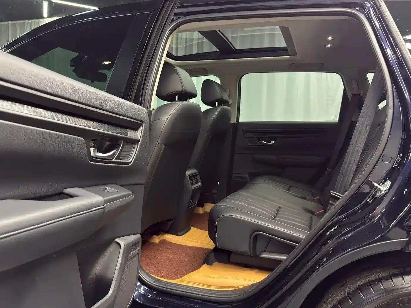 2023 Honda CR-V 240TURBO 2WD Luxury Edition 5-seater — миниатюра 8