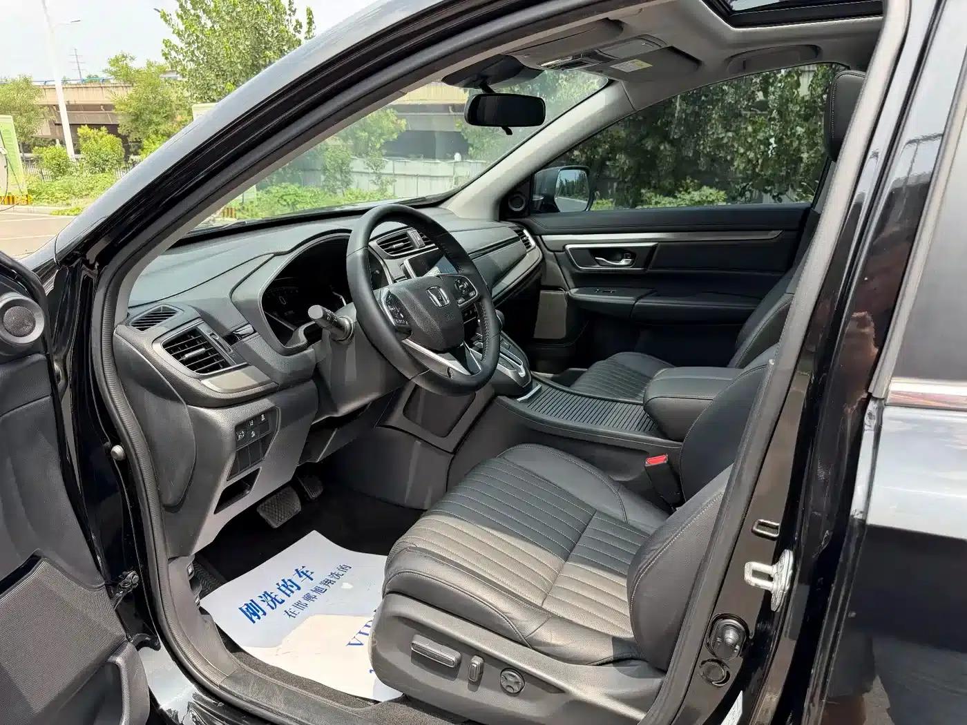 2021 Honda CR-V 240TURBO CVT 2WD Premium Edition — миниатюра 6