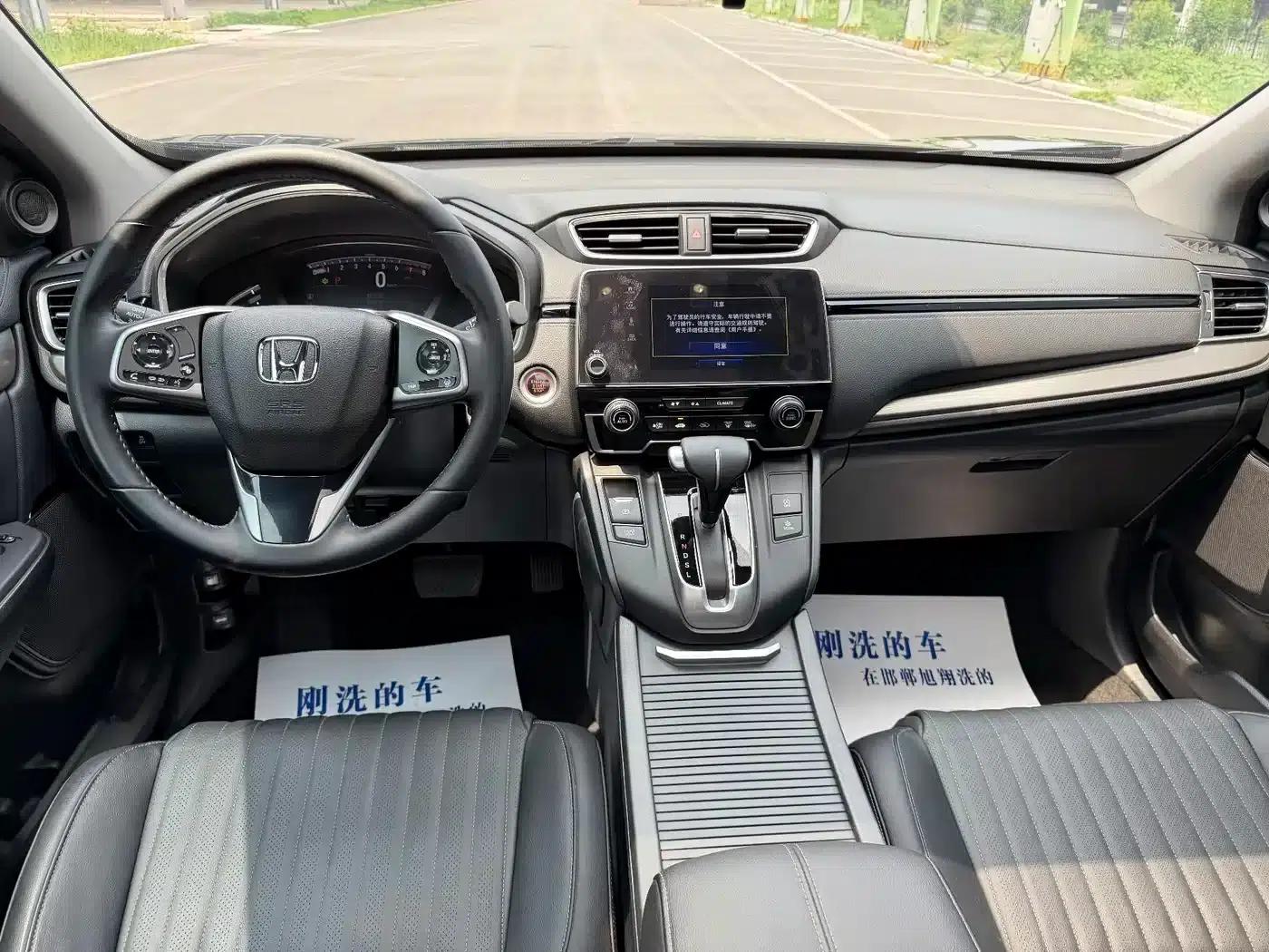 2021 Honda CR-V 240TURBO CVT 2WD Premium Edition — миниатюра 8