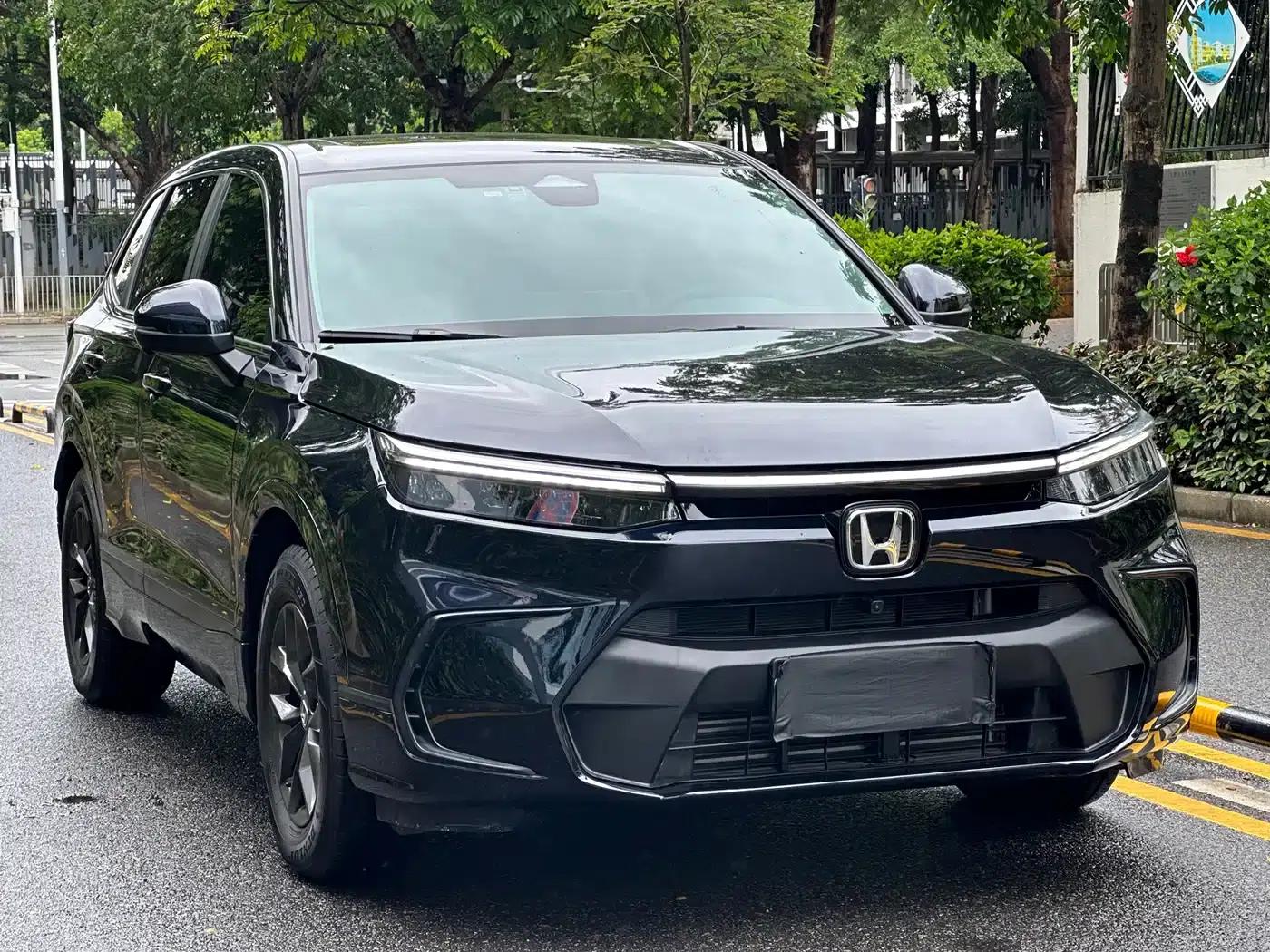2023 Honda CR-V 240TURBO 2WD Luxury Edition 5-seater — миниатюра 3