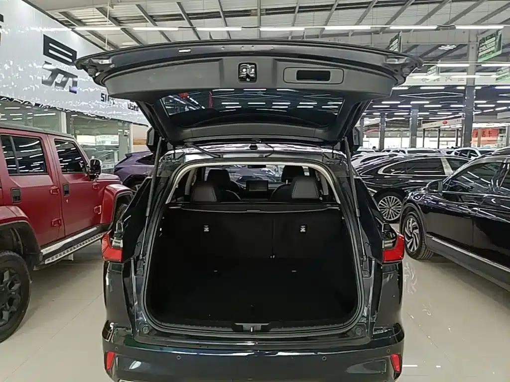 2023 Honda CR-V 240TURBO 2WD Luxury Edition 5-seater — миниатюра 19