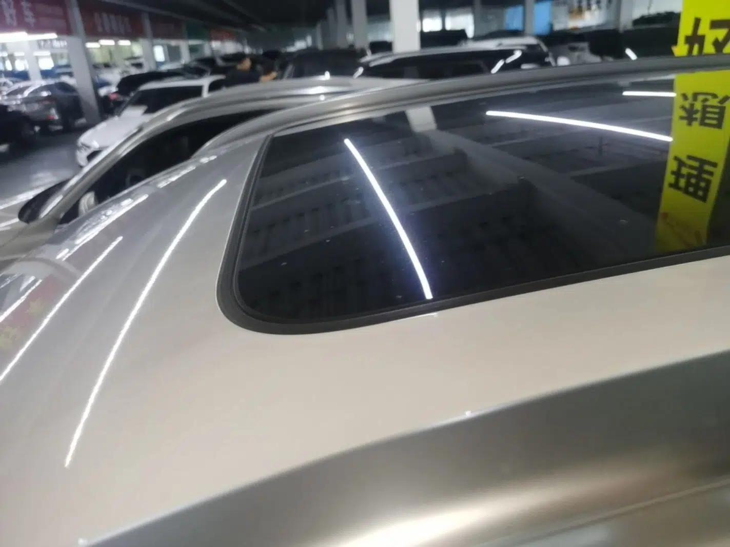 Wey Latte DHT-PHEV 2022 1.5T Two-Wheel-Drive Extra-Large Version — миниатюра 7