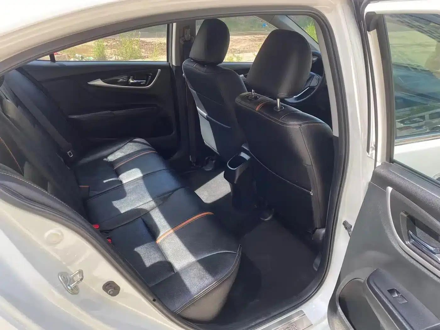 Honda Crider 2013 1.8L Automatic Deluxe Edition — миниатюра 14