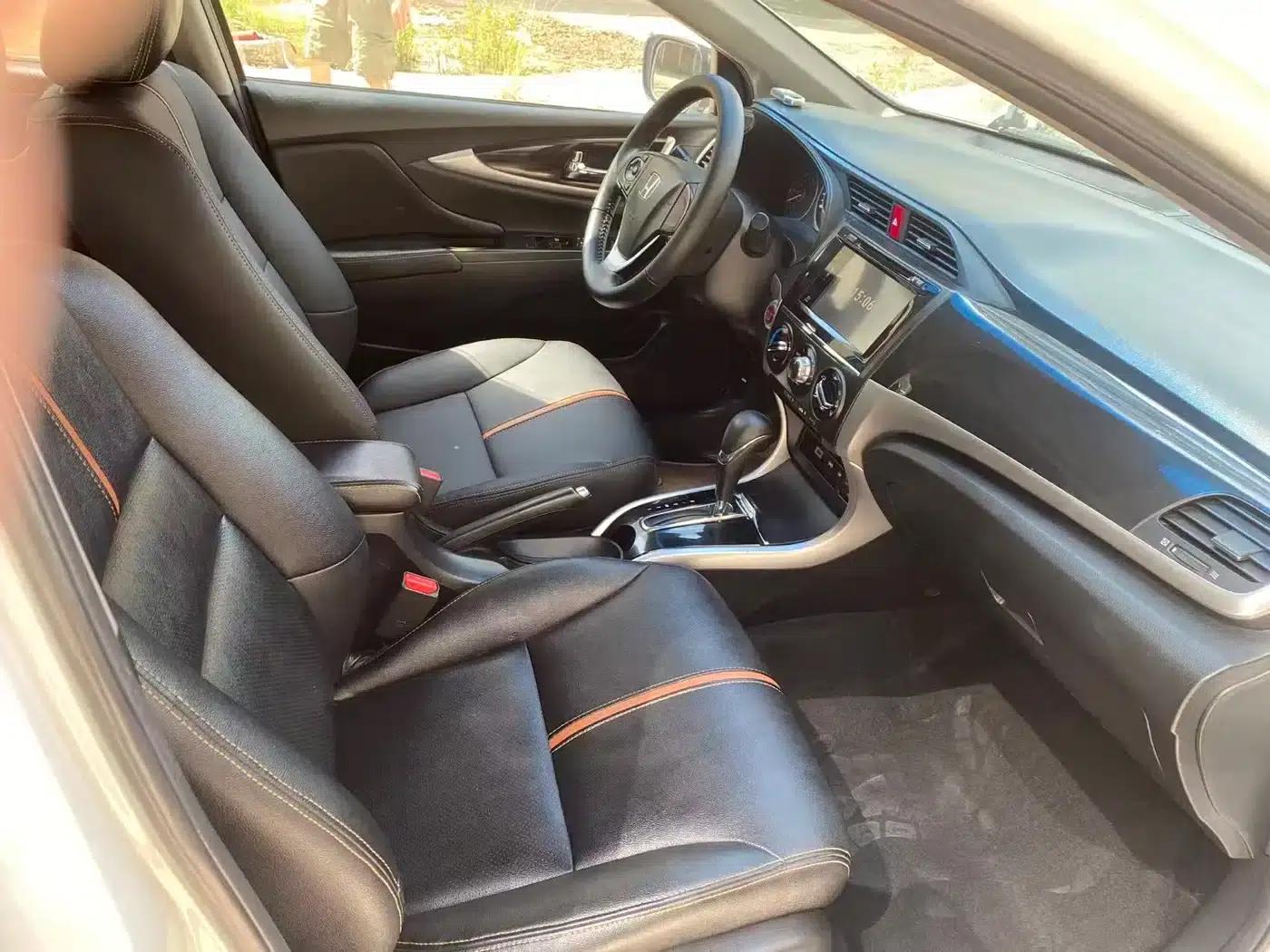 Honda Crider 2013 1.8L Automatic Deluxe Edition — миниатюра 15