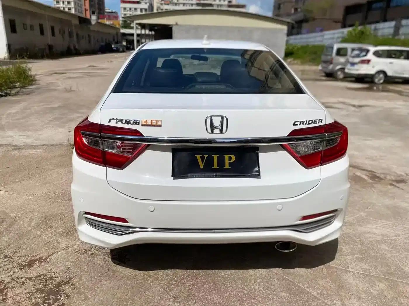 Honda Crider 2013 1.8L Automatic Deluxe Edition — миниатюра 6