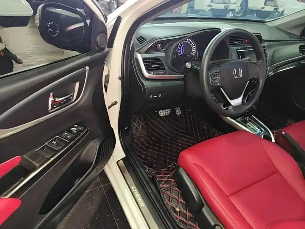 Honda Crider 2016 1.8L CVT Deluxe Edition — миниатюра 16