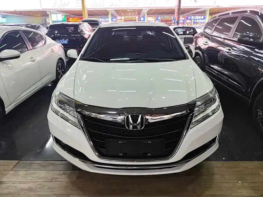 Honda Crider 2016 1.8L CVT Deluxe Edition — миниатюра 3