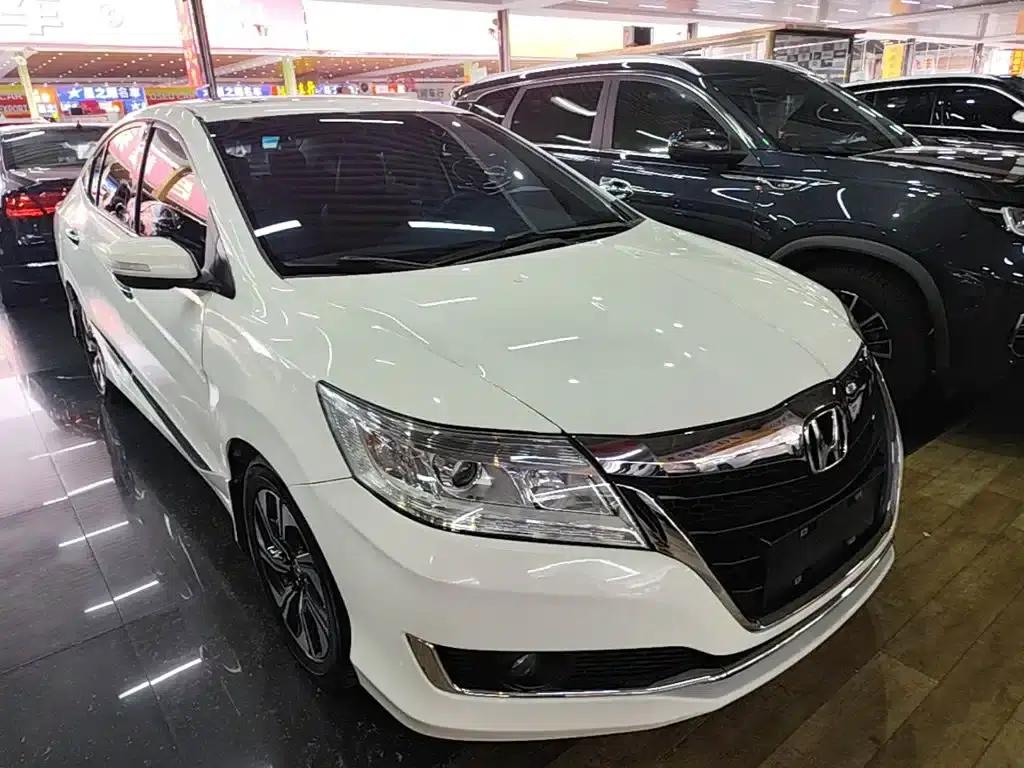 Honda Crider 2016 1.8L CVT Deluxe Edition — миниатюра 4