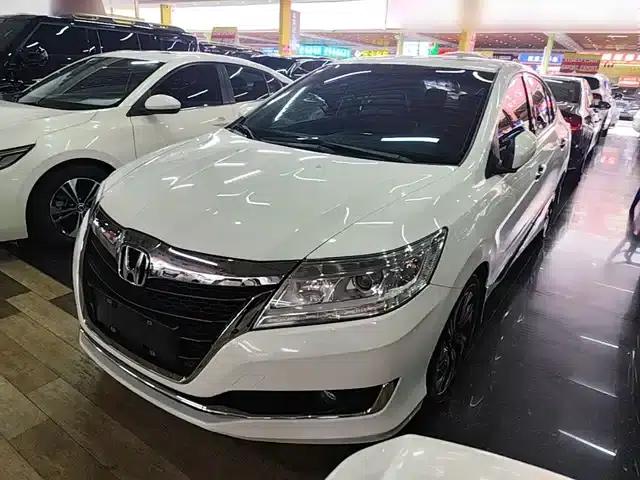 Honda Crider 2016 1.8L CVT Deluxe Edition
