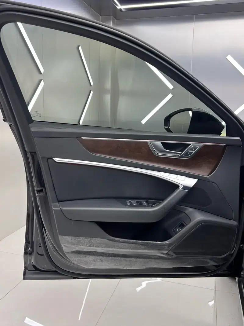 2020 Audi A6 (Imported) allroad Explorer 55 TFSI Premium Off-Road Model — миниатюра 18