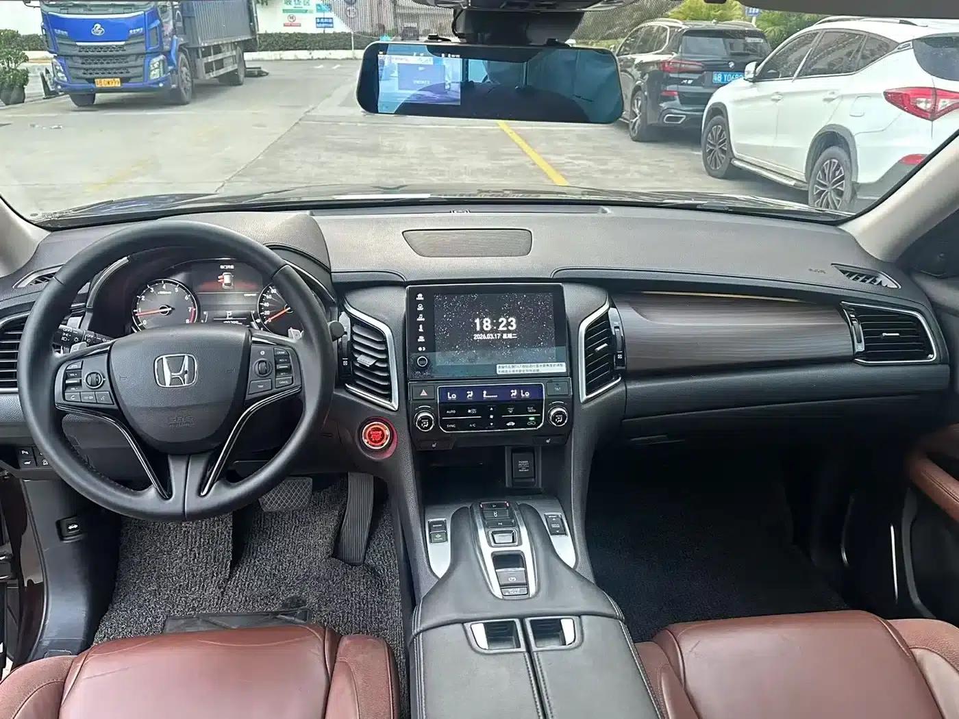 2017 Honda Avancier 370TURBO 2WD Luxury Edition — миниатюра 7