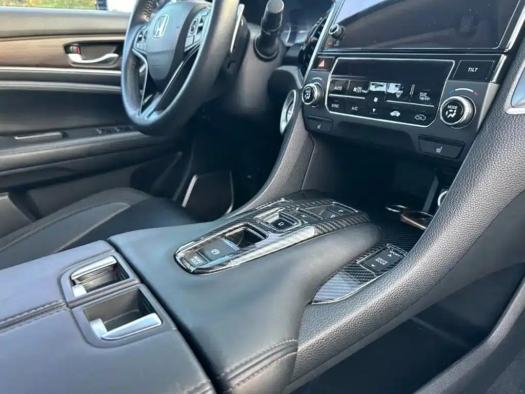 2017 Honda Avancier 370TURBO 4WD Premium Edition — миниатюра 18