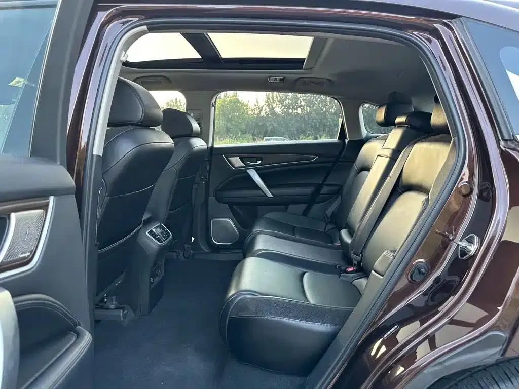 2017 Honda Avancier 370TURBO 4WD Premium Edition — миниатюра 10