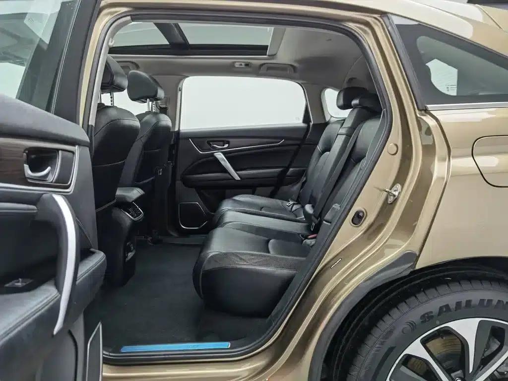 2017 Honda Avancier 240TURBO 2WD Premium Edition — миниатюра 15