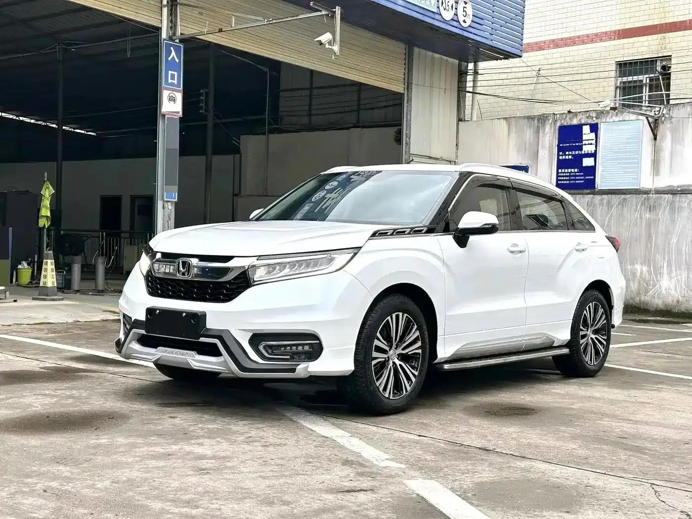 2017 Honda Avancier 370TURBO 4WD Premium Edition — миниатюра 1